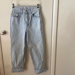 BDG Urban Outfitters high rise baggy jeans size 27 light wash